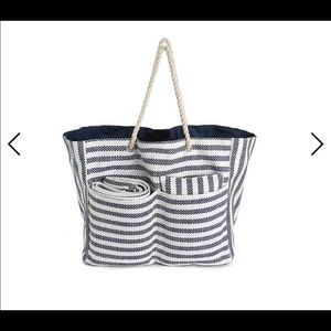DSW BEACH TOTE 🌞 new